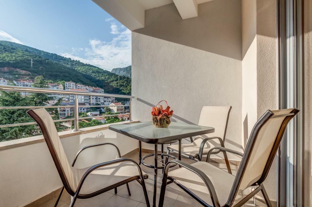 Adriatik Lux Apartments Budva Kültér fotó