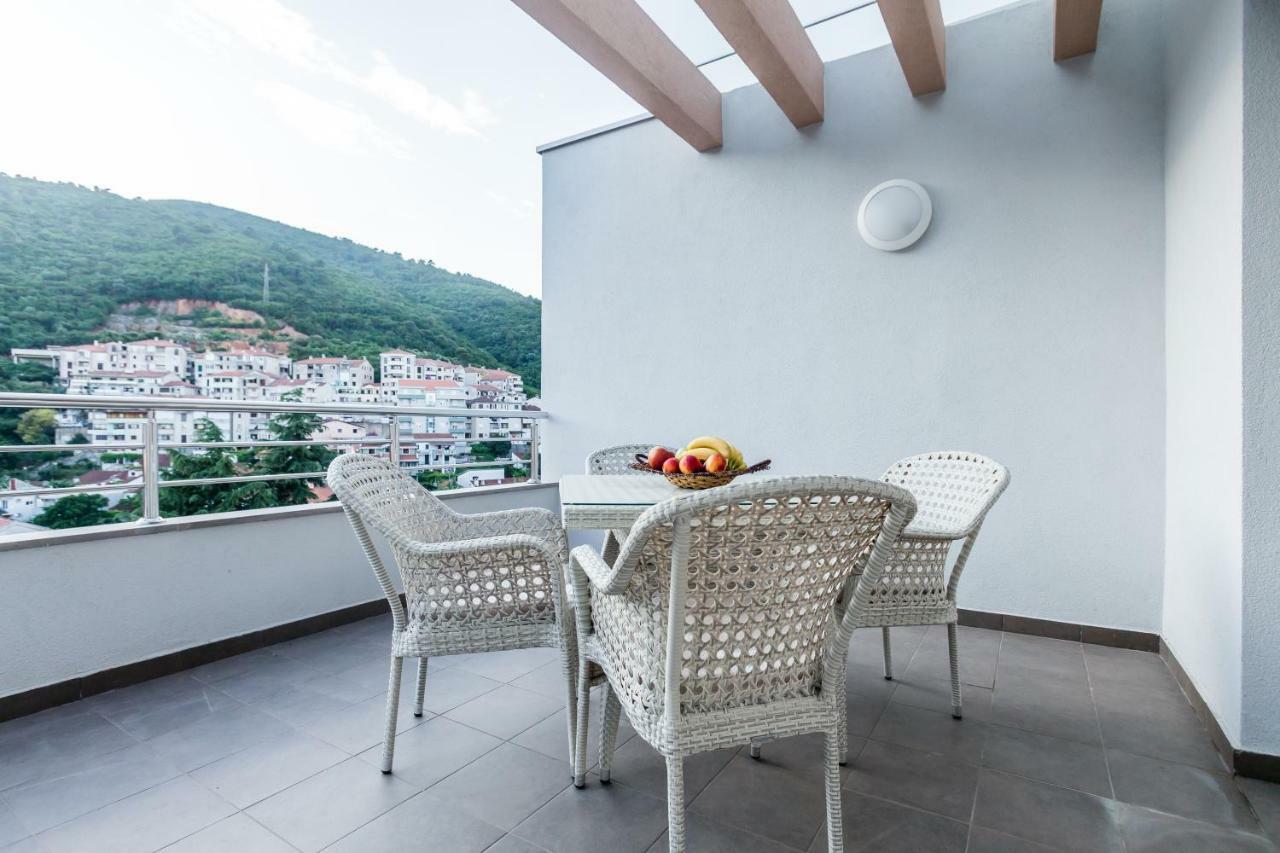 Adriatik Lux Apartments Budva Kültér fotó
