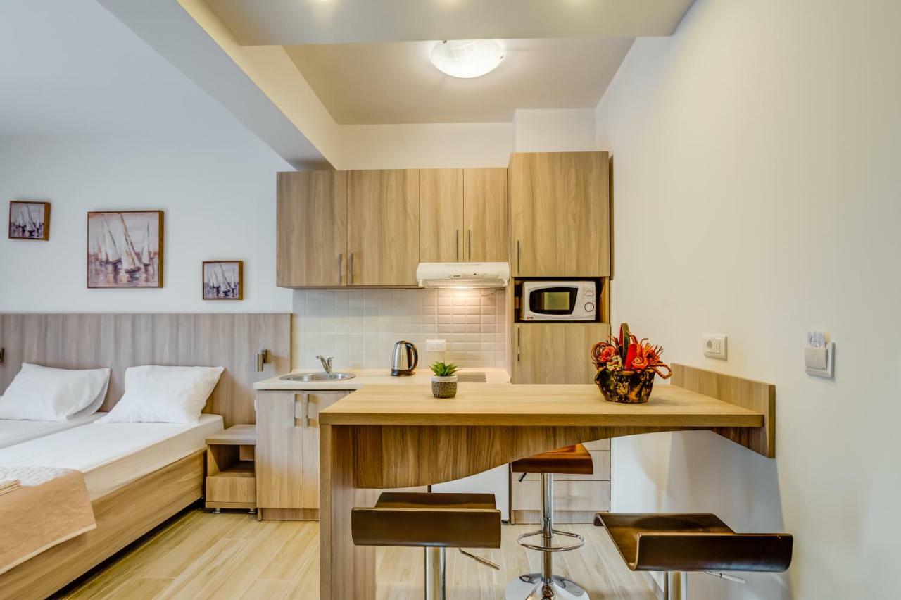 Adriatik Lux Apartments Budva Kültér fotó